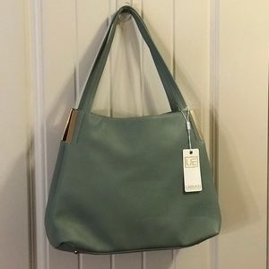 Urban Expressions Vegan shoulder bag